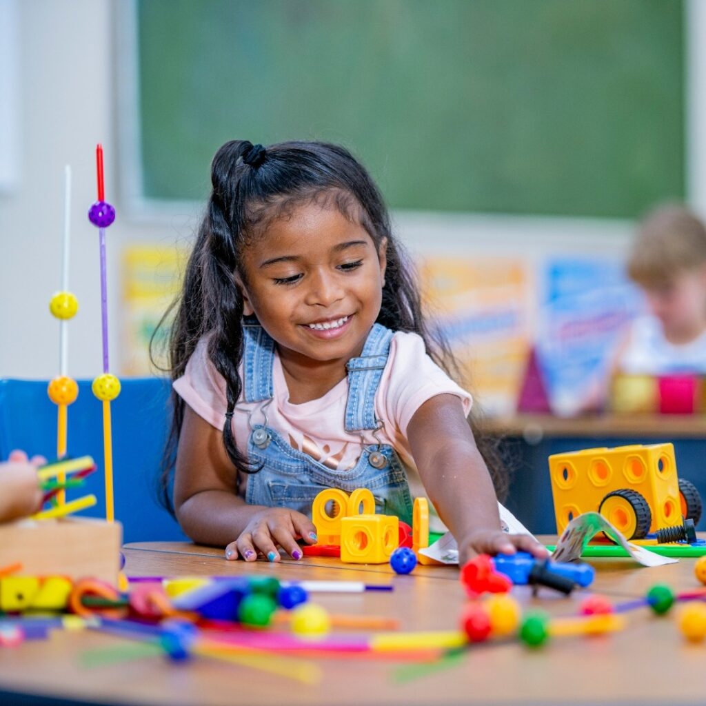estimulación sensorial en aulas creativas